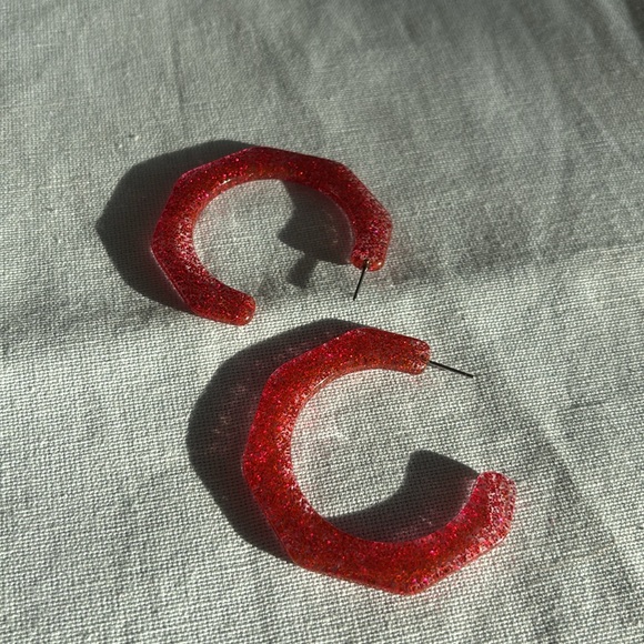 J. Crew acrylic pink glitter hoop earrings - Picture 2 of 4